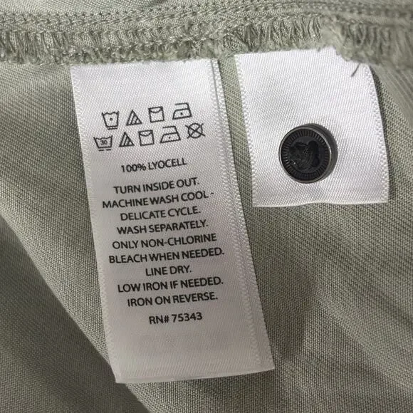 C&C California Sleeveless Shirt Dress - Women’s Size Medium - 100% Lyocell Green - Picture 5 of 5